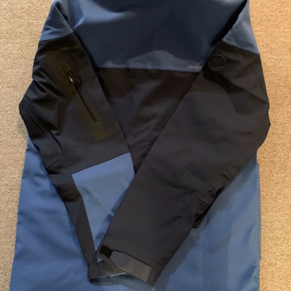 Vineyard Vines Performance Soft Shell Jacket - Picture 8 of 8